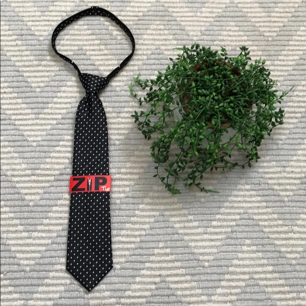 Van Heusen zip tie